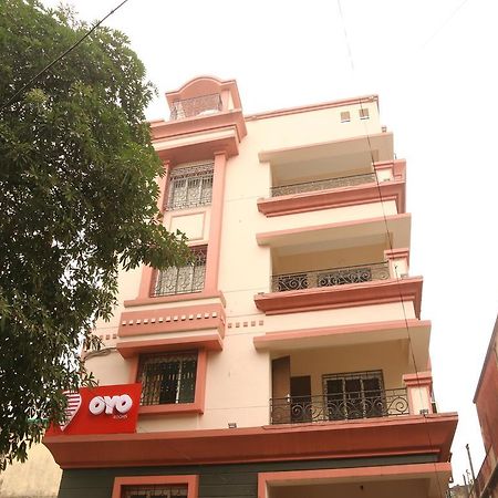 Oyo 460 Hotel Ivory Residency Kolkata Bagian luar foto