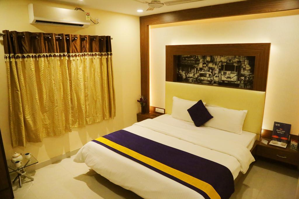 Oyo 460 Hotel Ivory Residency Kolkata Bagian luar foto