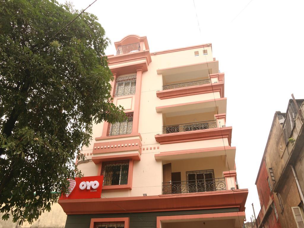 Oyo 460 Hotel Ivory Residency Kolkata Bagian luar foto