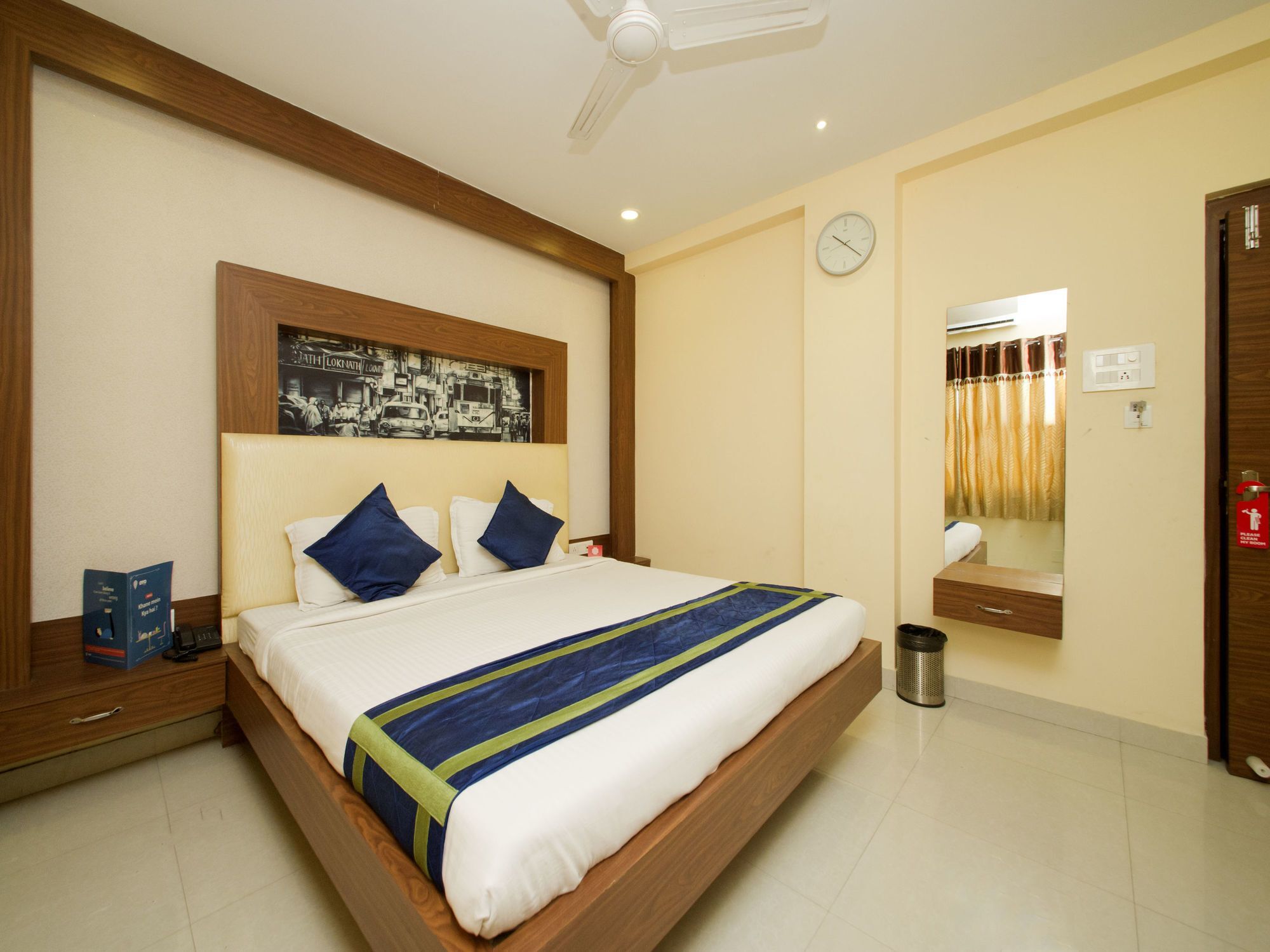 Oyo 460 Hotel Ivory Residency Kolkata Bagian luar foto