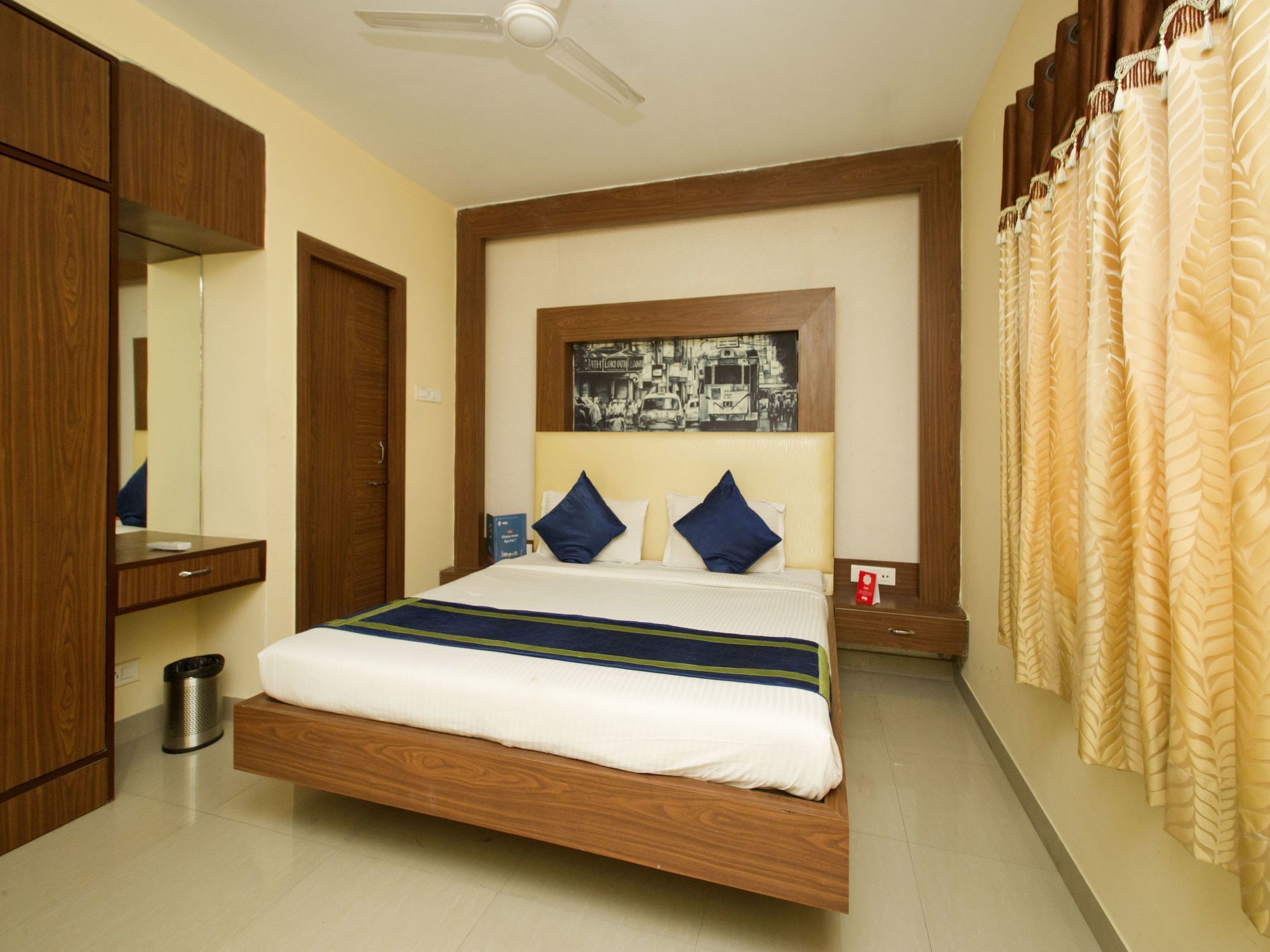 Oyo 460 Hotel Ivory Residency Kolkata Bagian luar foto